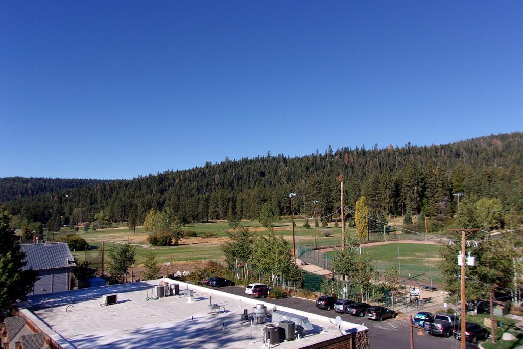 Pepper Tree Inn Tahoe City Exterior foto